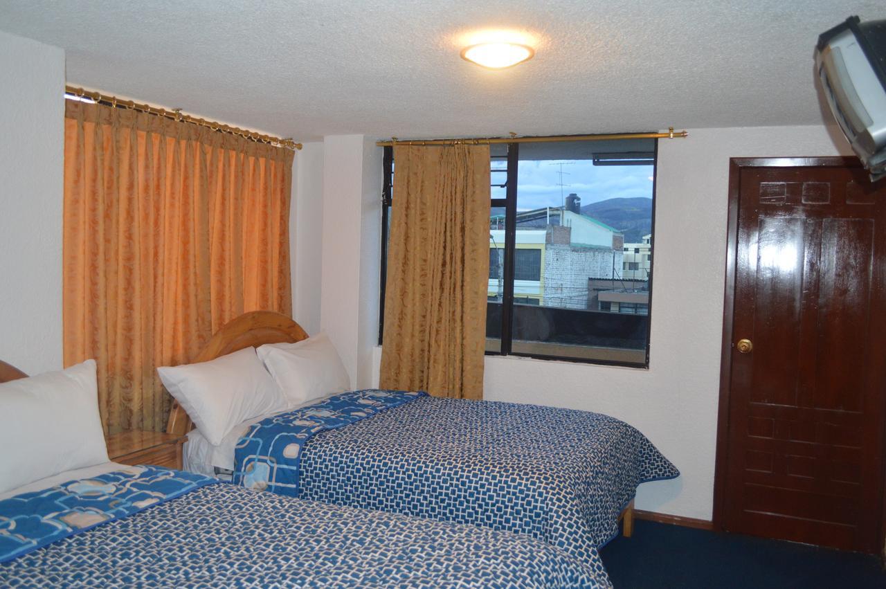 Hostal Alborada Riobamba Exterior photo